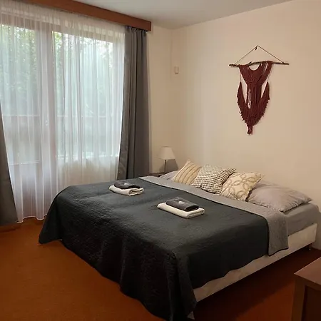 Simply Hotel *