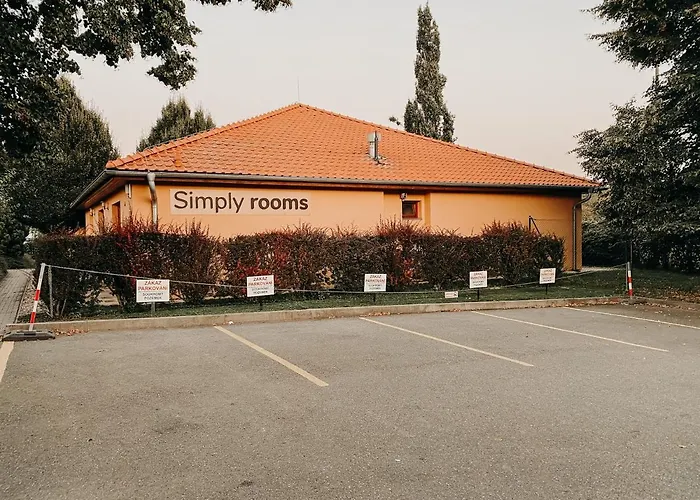 Simply * Slavkov u Brna