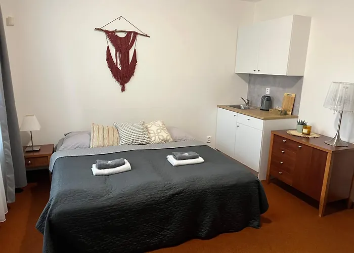 Hotell Simply *