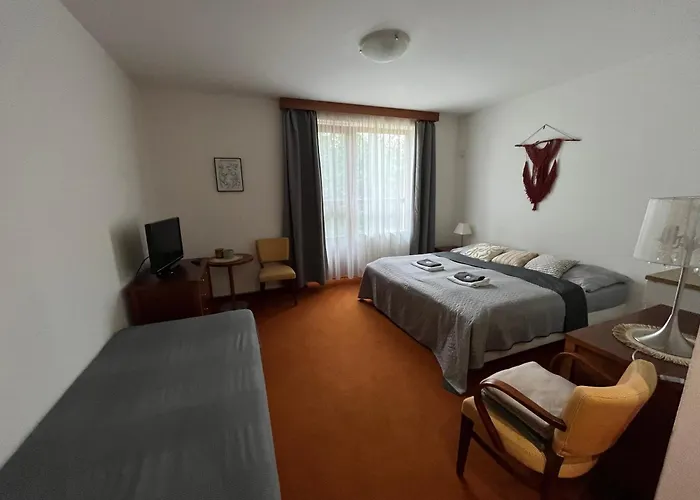 Hotell Simply Slavkov u Brna